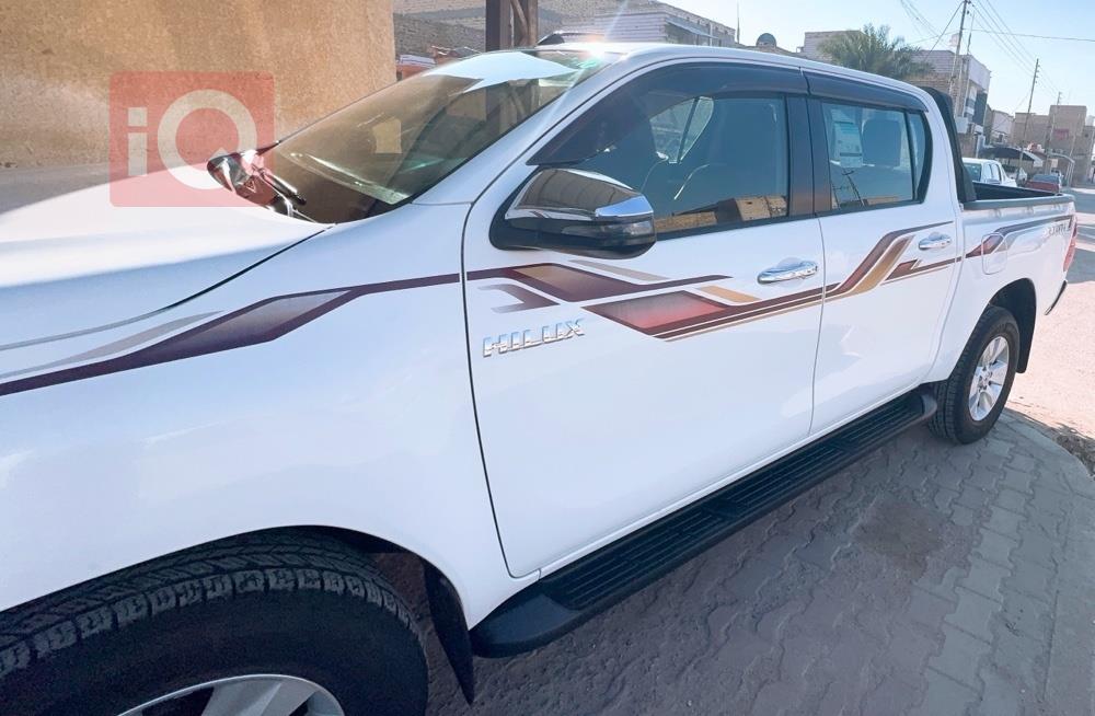 تويوتا هايلوكس